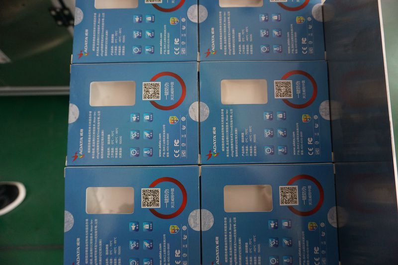 BK-606F   定制全自動雙轉角貼標機